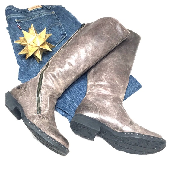 born gray boots
